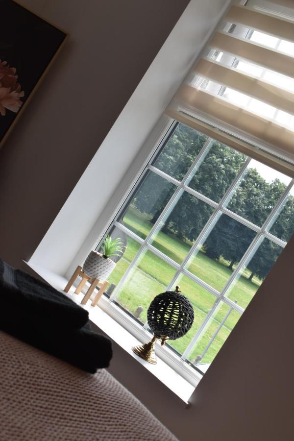 Entire House In Retford City Centre ภายนอก รูปภาพ